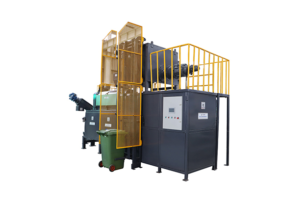 紙盒泡沫就地分揀 果蔬垃圾現(xiàn)場“壓榨”，這個市場果蔬垃圾這樣減量